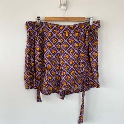 Country Road Purple Yellow Floral Shorts Size 12 
