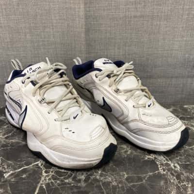 Nike Air Monarch Mens  Size 9 White Sneakers