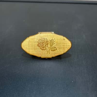 Vintage 1960’s-70’s Stratton Lipview Gilt Cartouche with a Rose Spray 