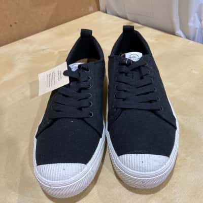 Country Road Canvas Sneakers Mens Black/White RRP$119.00