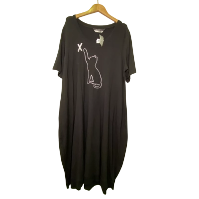 Taking shape Womens  Size M Midi Dress Black  / White 