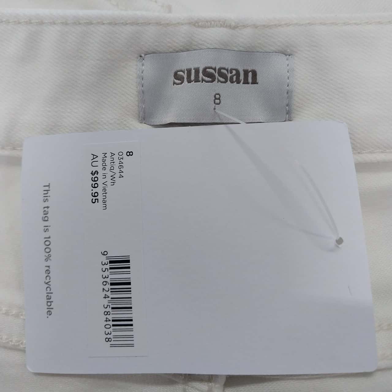 Susan ladies Slim Fit jeans , White , size 8.(s)