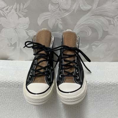 Converse Chuck Taylor Shoes Womens  Size 5 Black  / Brown / White 