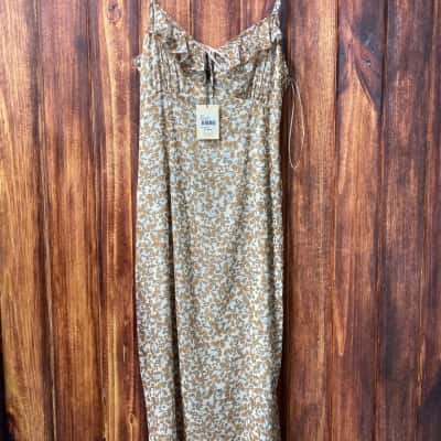 The East Order   Size XL Beige dress new 