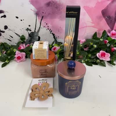 Salvos store show bag- ladies vanilla/lavender scented 