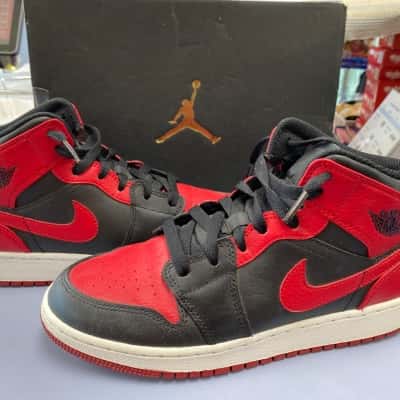 Nike Air Jordan 1 Mid (GS) Kids  Size 5.5yrs Shoes 