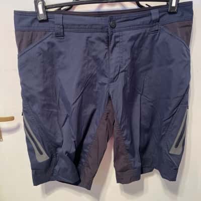 Kathmandu Mens  Size L Cargo Shorts Navy Blue 