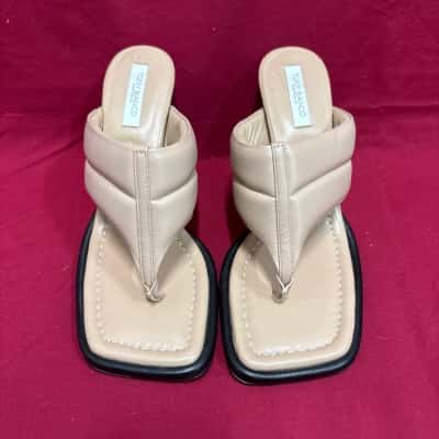 Tony Bianco Australia Jive Leather Tropical Sandal Women's  Size 9.5 Heels 