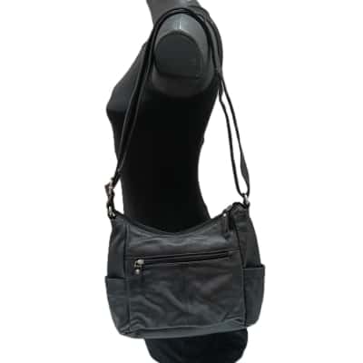 Valenti Black Leather Crossbody Shoulder Bag #Valenti #LeatherBag #Crossbody