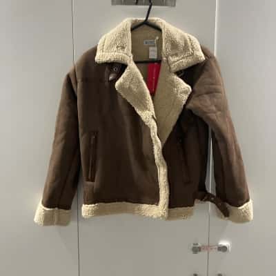 Beginning Boutique Womens  Size 8 Beige / Brown  Sherpa jacket 