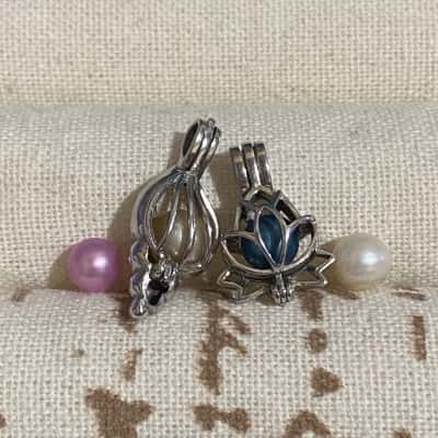 2 x 925 Pearl/ gem cage pendants 