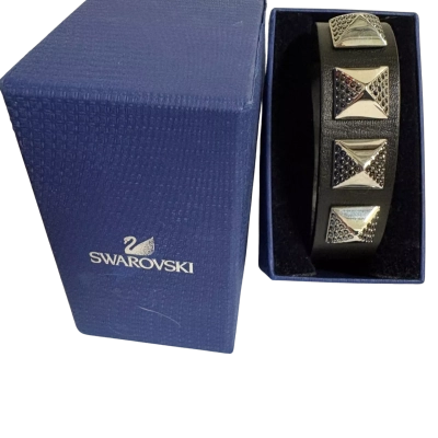 Swarovski Leather Womens Bracelet Black  / Silver 