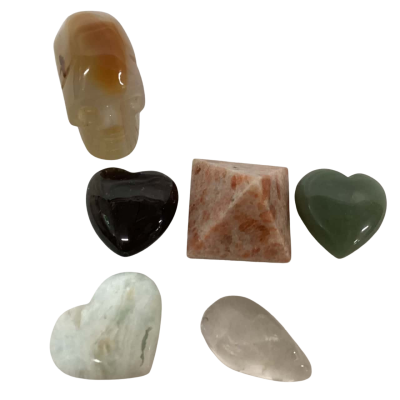 Selection of 6 Semi-precious Stones 