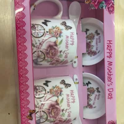 Mother’s Day tea cup set 