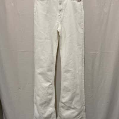  Girl’s White Jeans