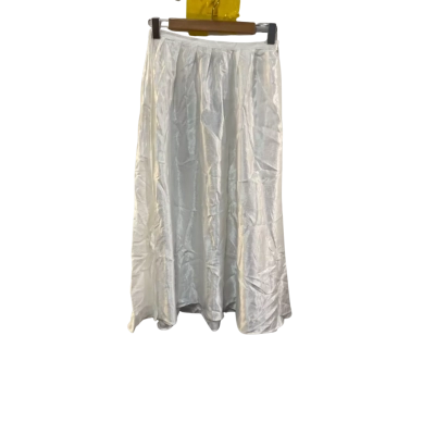 BNWT Basque Womens  Size 8 White Skirt RRP $129.95