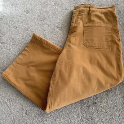 Zest.  Golden Tan Cullotte Length Jeans.   Size 14 