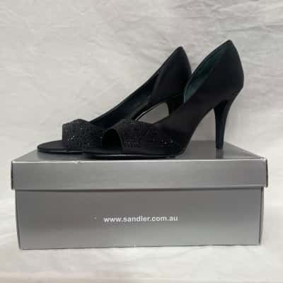 Sandler Size 10 B Black  