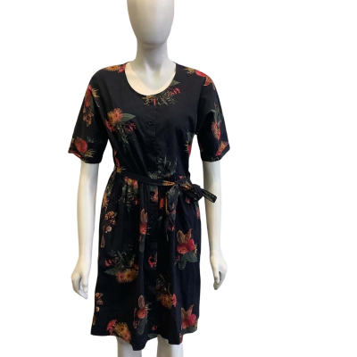 Miranda Murphy Women's Size M Short Sleeved Midi Dress Black Floral  