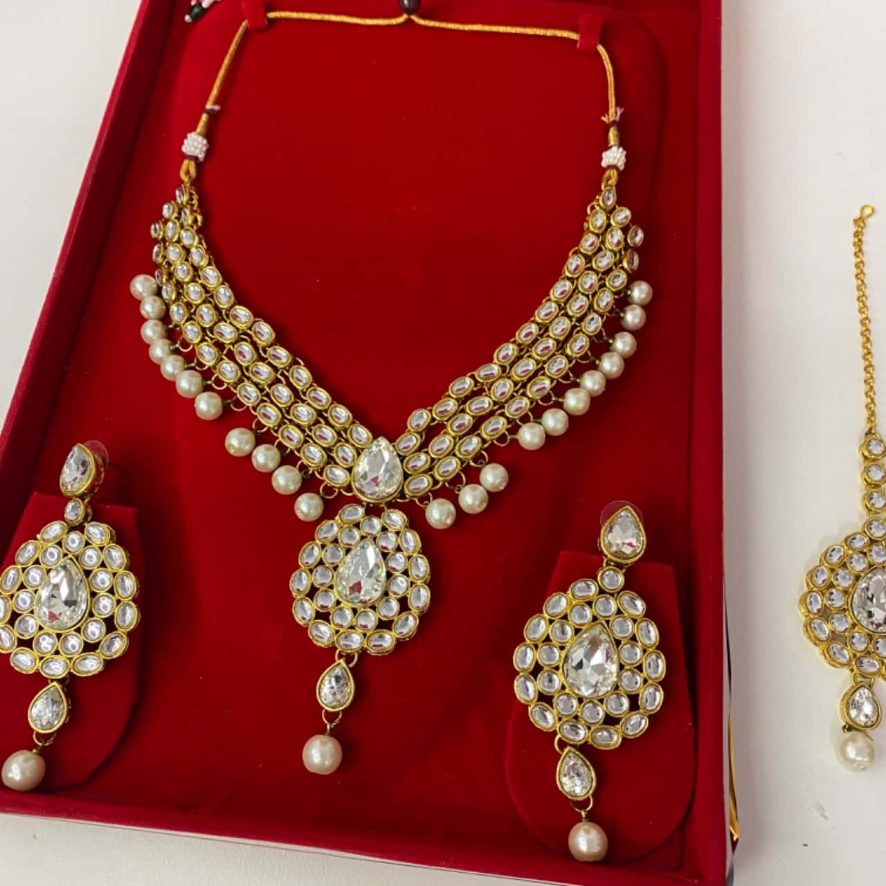 Indian costume jewelry elaborate statement sparkle bling(s)