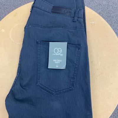 Witchery Mens  Size 34 Straight Leg Jeans Black  