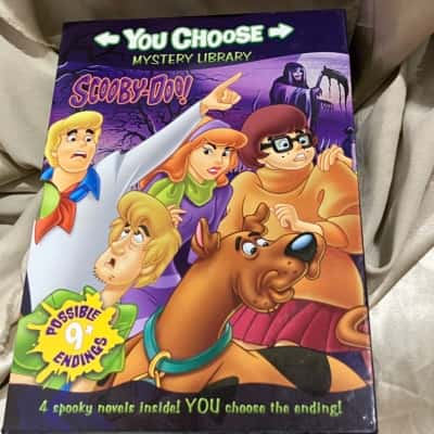Scooby Doo! You choose the Mystery x4 set