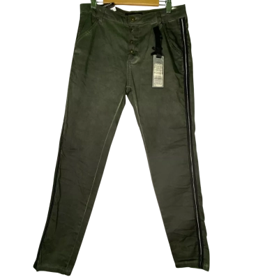 Bianco Womens  Size 10 Ankle Length Pants Black  / Green / Silver 