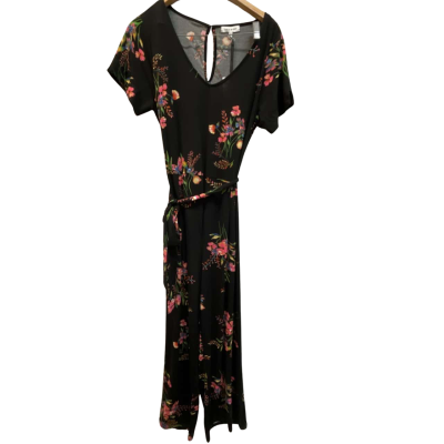 Table Eight Womens  Size M jumpsuit 