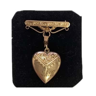  Vintage G & E Rodd Apex Womens Engraved Brooch 9ct Gold 