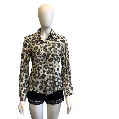 Sally Phillips Women's Size 6 Long Sleeve Silk Blend Shirt Animal print 