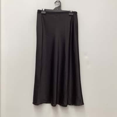Uniqlo Womens STUDDED HEM Size L A-Line Skirt Black  