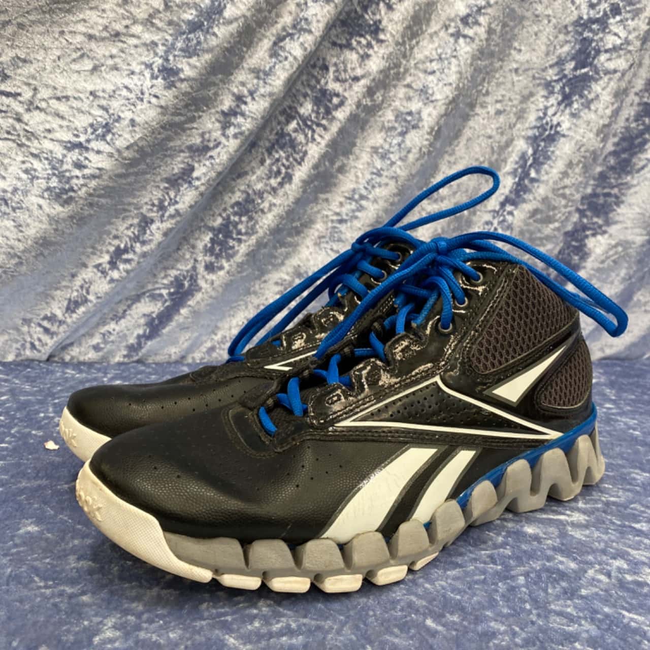 mens size 7 basketball shoes