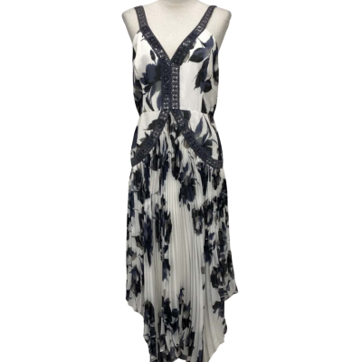 Wayne Cooper Womens  Size 14 Dress 
