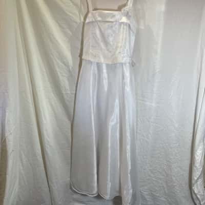 QC Kids  Size 10 Dress White 