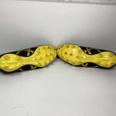 Asics lethal speed RS Black/ Gold Size 9.5 