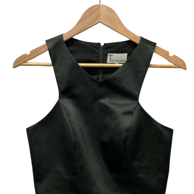 Bettina Liano Womens  Size 10 Cropped Top Black  