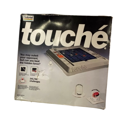 Gabriel 1977 Touché magnetic strategy board game
