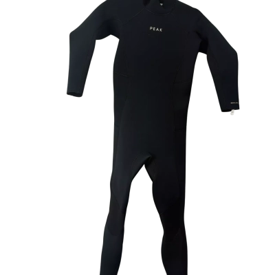 BNWT Peak Wetsuits   Size 10 Black  full body rrp$224.99