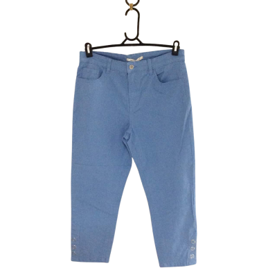 Noni B Womens  Size 12 Cropped Jeans Blue 