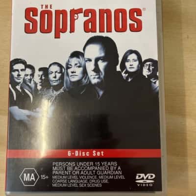 The sopranos complete second season