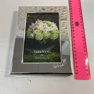 Vera Wang by Wedgwood Lace Bouquet 4-Inch by 6-Inch Frame 