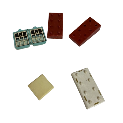Vintage Plastic Bricks - See description