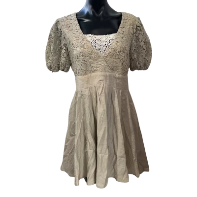 Saints + Secrets Womens  Size 10 Casual Dress Cream / Green / White 