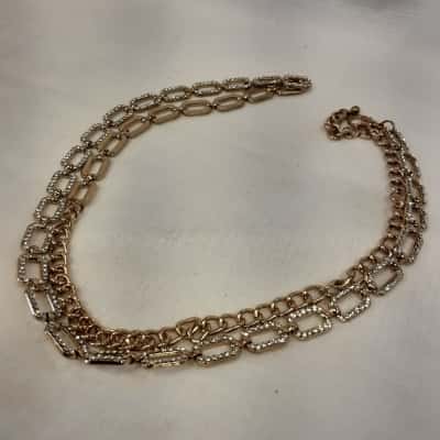 Gold belt with small diamond rectangular squares