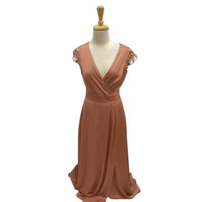 Review Romance Maxi Dress. Size 8.  New with tags