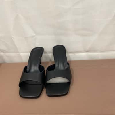 Women's Black Sandals 