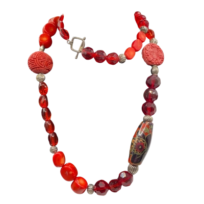 Womens Beaded Necklace / Necklace Red / Silver 