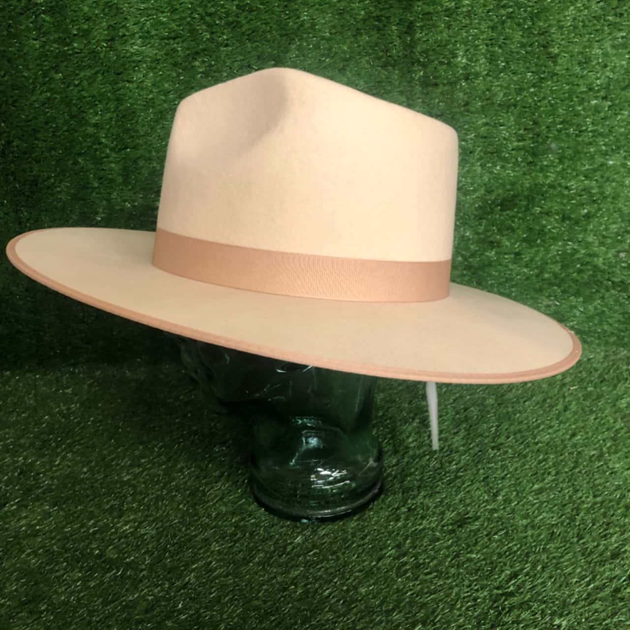 Lack Of Color Ivory Rancher NWT