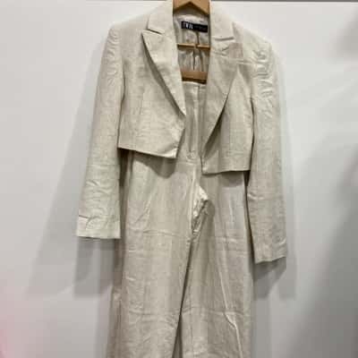 Zara Womens  Size XS Beige 