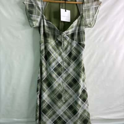 Luck & Trouble Womens  Size 8 Mini Dress Green 